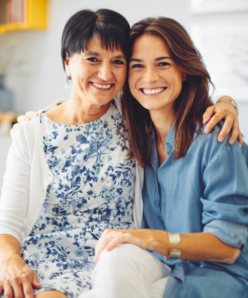 Reconstruya su sonrisa con implantes dentales 